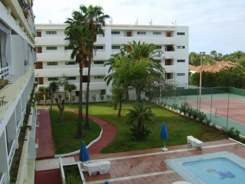 Aparthotel Teneguia 3*